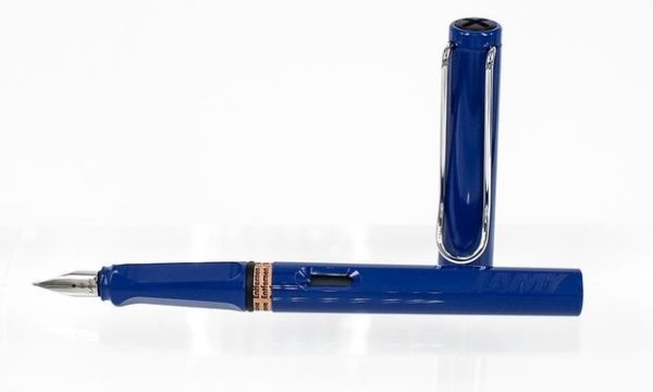 LAMY SAFARI BLUE Fountain Pen (M)
